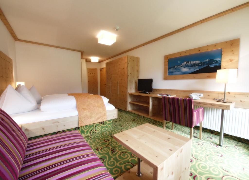 Berghotel Alpenklang Гросарль Екстер'єр фото